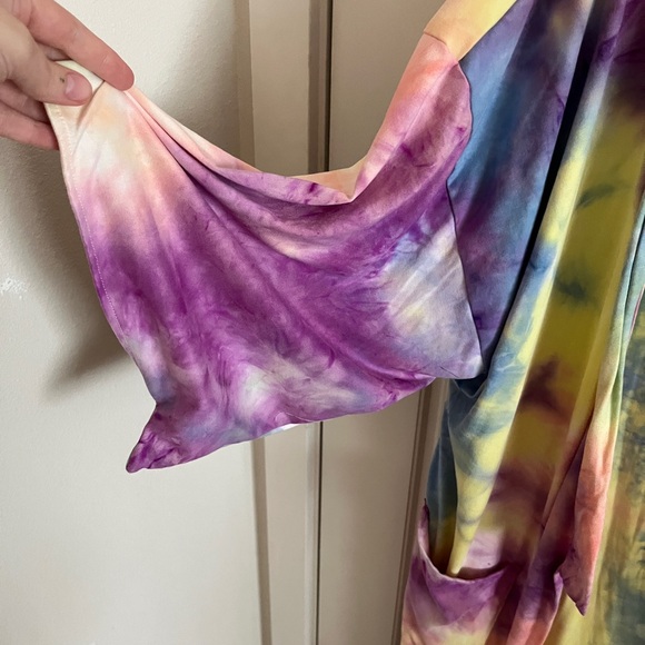 Tie-Dye Robe - Picture 5 of 6